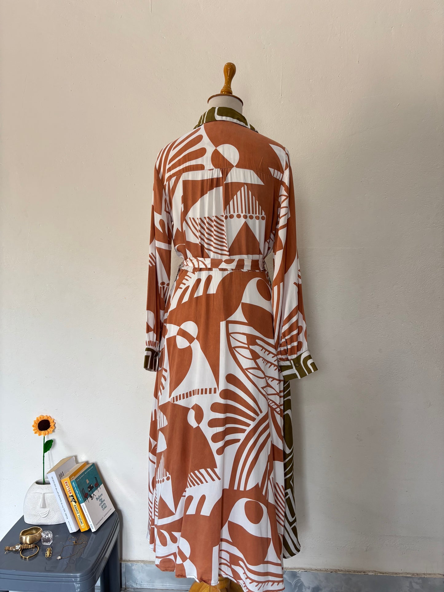 Abstract print satin finish button down maxi dress with belt