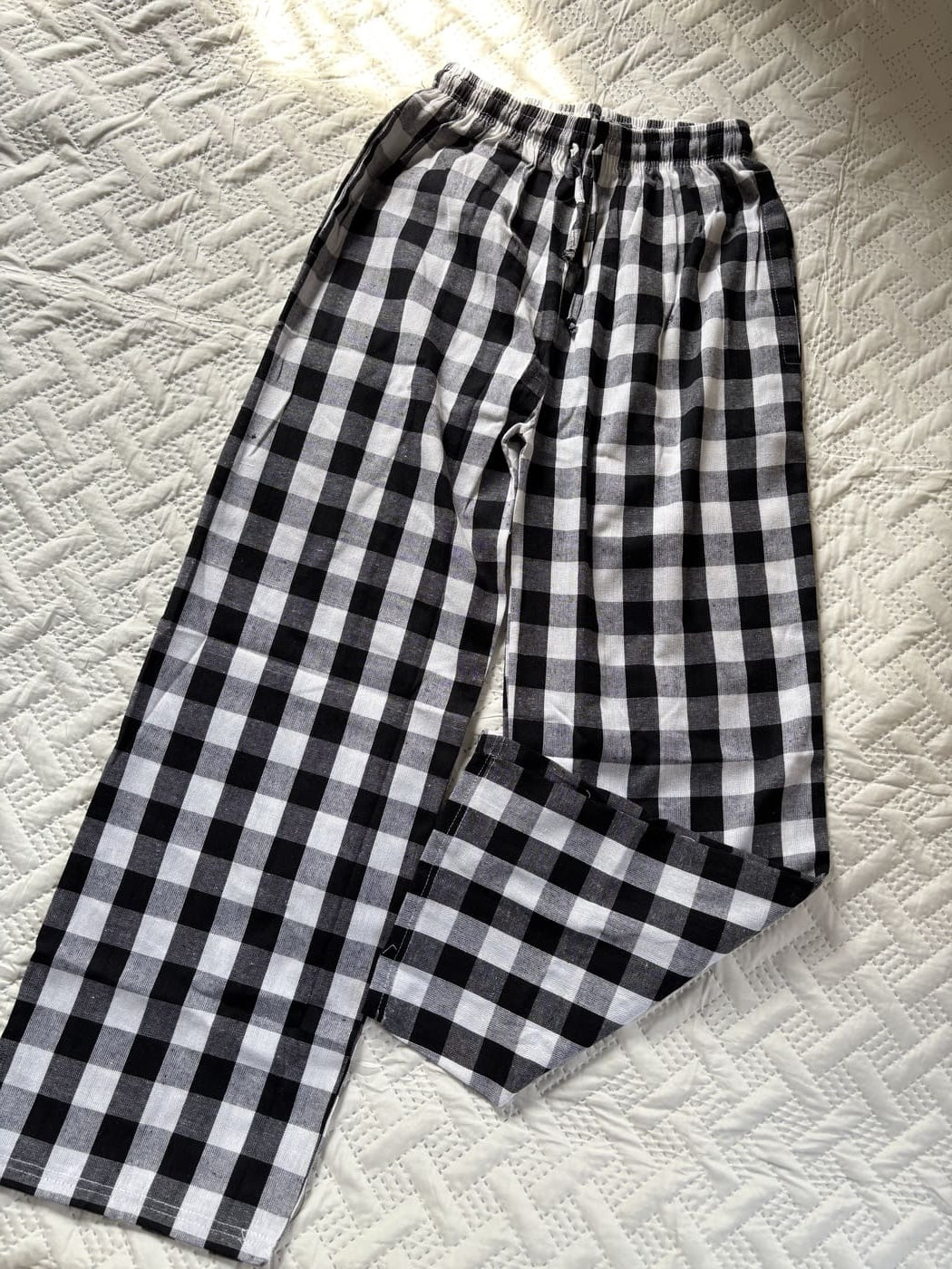 Cute plaid homebody pajamas