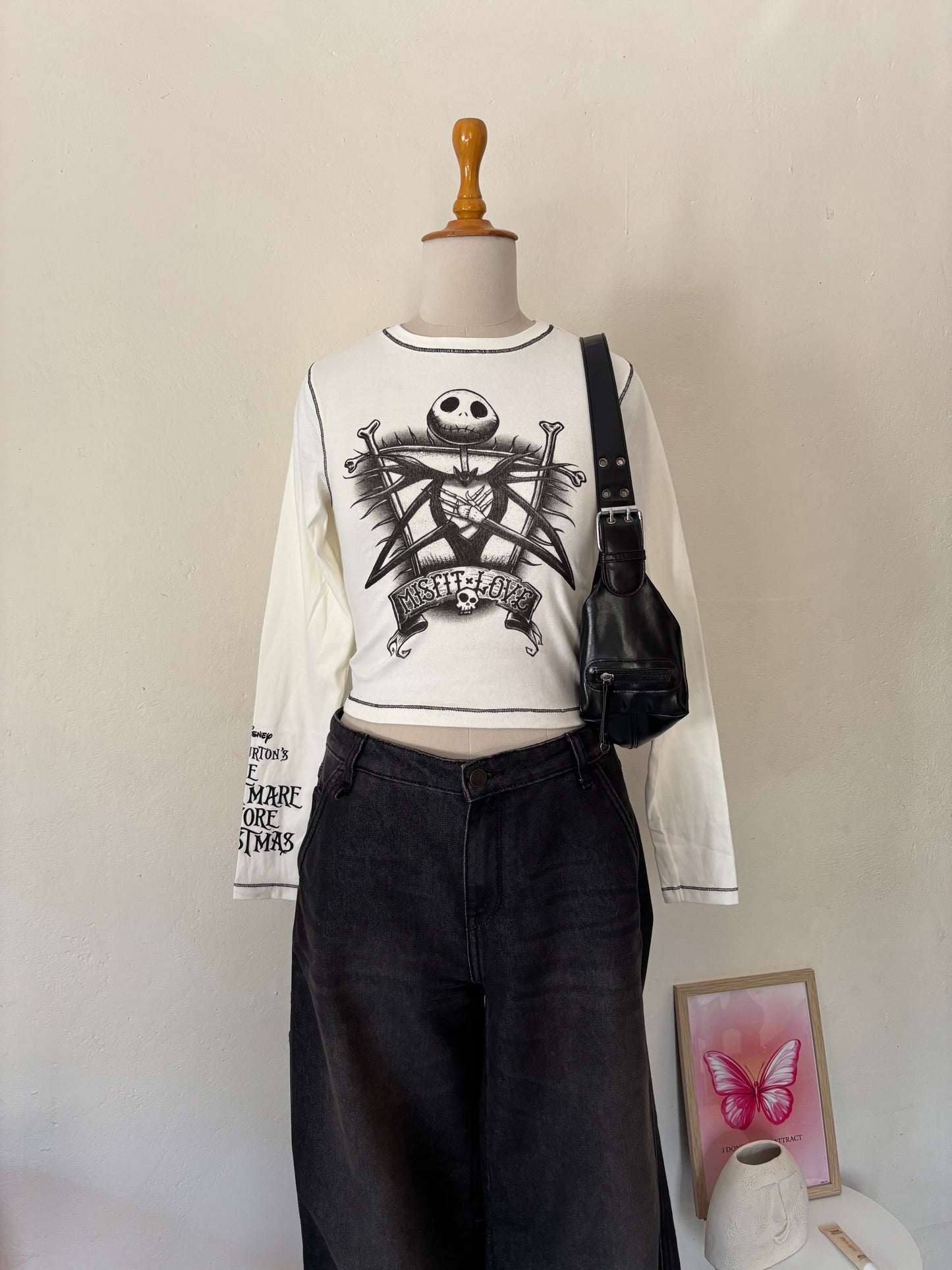 cute misfit love skull printed top
