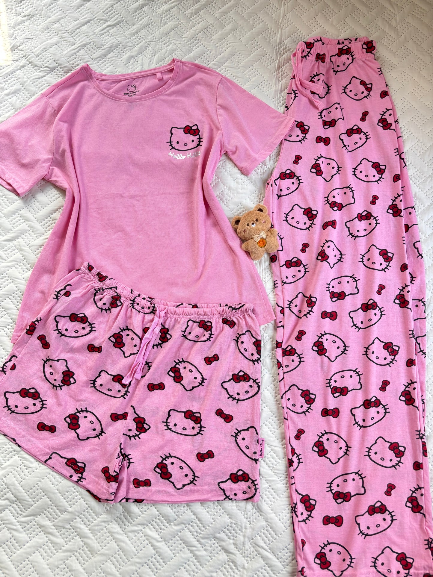 Hello kitty pink nightsuit