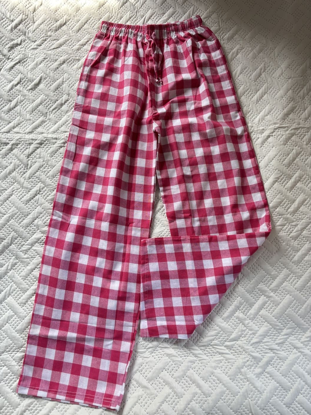 Cute plaid homebody pajamas