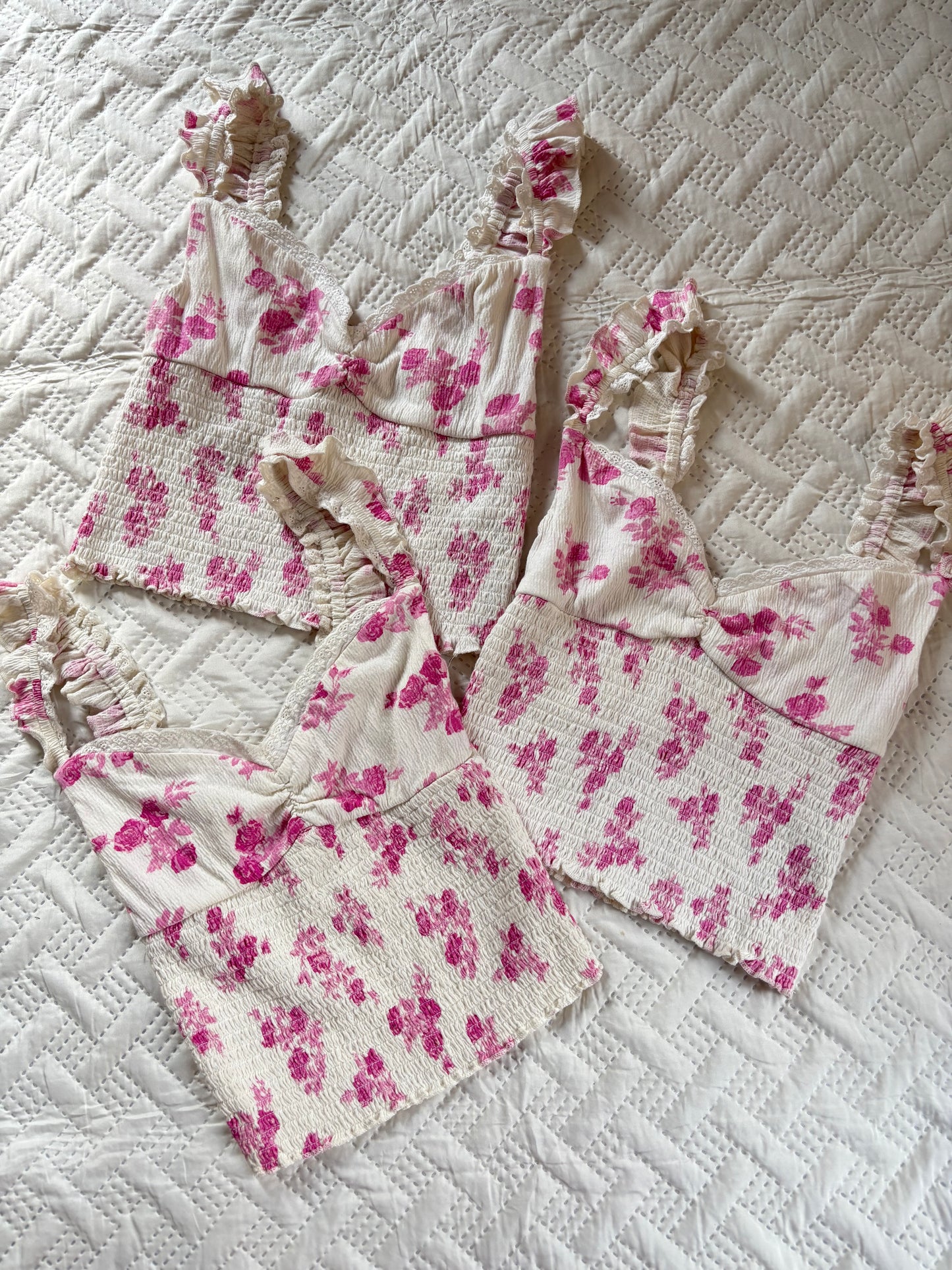 Rose floral ditsy sweetheart top
