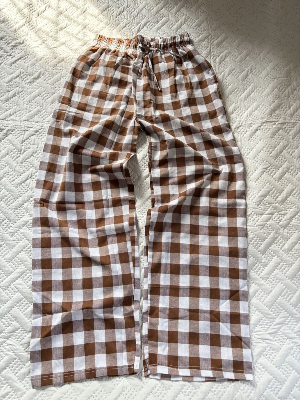 Cute plaid homebody pajamas
