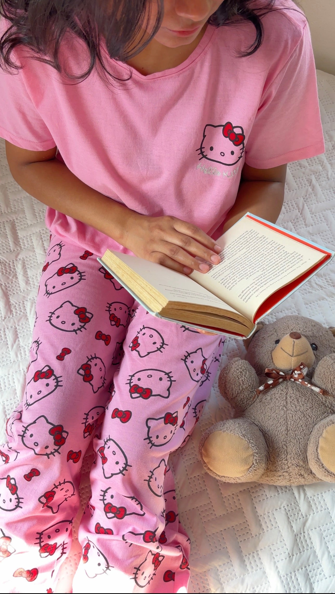 Hello kitty pink nightsuit